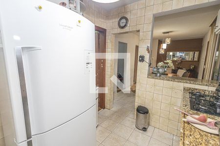 Casa à venda com 400m², 4 quartos e 2 vagasCozinha