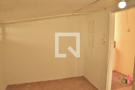 Casa para alugar com 50m², 2 quartos e 1 vaga Casa para alugar com 50m², 2 quartos e 1 vagaLavanderia