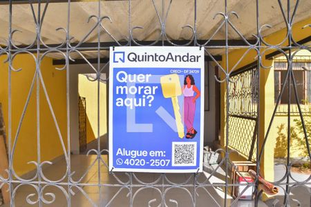Casa para alugar com 50m², 2 quartos e 1 vaga Casa para alugar com 50m², 2 quartos e 1 vagaPlaquinha
