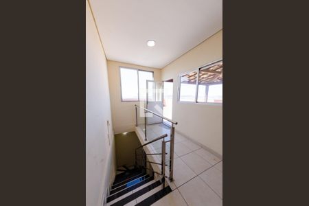 Escada de apartamento à venda com 5 quartos, 200m² em Jardim Alvorada, Belo Horizonte