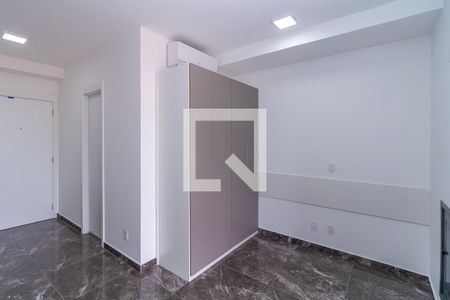 Sala e Quarto de kitnet/studio para alugar com 1 quarto, 26m² em Jardim Independência (são Paulo), São Paulo