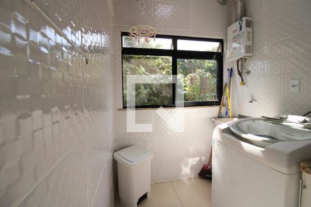 Apartamento à venda com 68m², 2 quartos e 1 vagaÁrea de Serviço