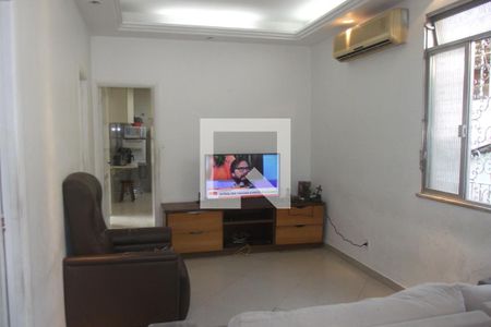 Sala de casa à venda com 5 quartos, 206m² em Del Castilho, Rio de Janeiro