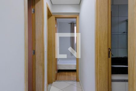 Corredor de apartamento para alugar com 4 quartos, 152m² em Santa Cruz, Belo Horizonte