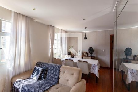 Sala de apartamento para alugar com 3 quartos, 85m² em Nova Suíssa, Belo Horizonte