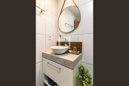 Apartamento para alugar com 56m², 2 quartos e 1 vagaBanheiro Social