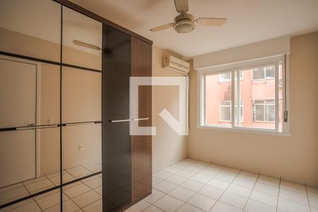 Quarto de apartamento à venda com 1 quarto, 43m² em Jardim do Salso, Porto Alegre