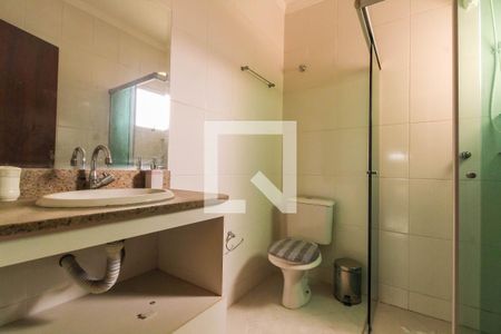 Casa de condomínio à venda com 185m², 3 quartos e 2 vagas Casa de condomínio à venda com 185m², 3 quartos e 2 vagasBanheiro da Suíte 2