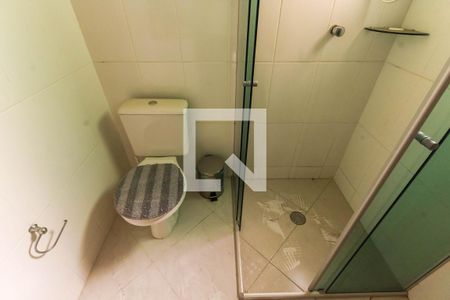 Casa de condomínio à venda com 185m², 3 quartos e 2 vagas Casa de condomínio à venda com 185m², 3 quartos e 2 vagasBanheiro da Suíte 2