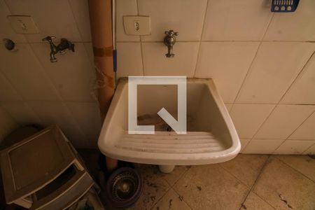 Casa de condomínio à venda com 185m², 3 quartos e 2 vagas Casa de condomínio à venda com 185m², 3 quartos e 2 vagasÁrea de Serviço