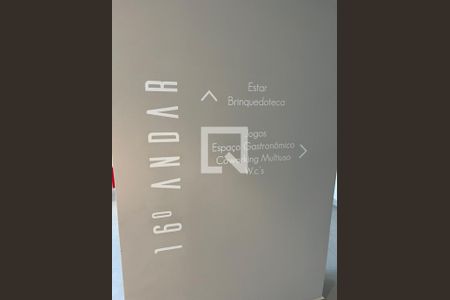 Apartamento à venda com 32m², 1 quarto e sem vaga Apartamento à venda com 32m², 1 quarto e sem vagaÁrea comum - Coworking