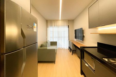 Sala/Cozinha de apartamento à venda com 1 quarto, 32m² em Perdizes, São Paulo