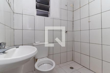 Banheiro de casa para alugar com 1 quarto, 30m² em Vila Princesa Isabel, São Paulo