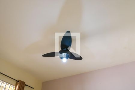 Casa à venda com 100m², 2 quartos e 1 vaga Casa à venda com 100m², 2 quartos e 1 vagaQuarto 2