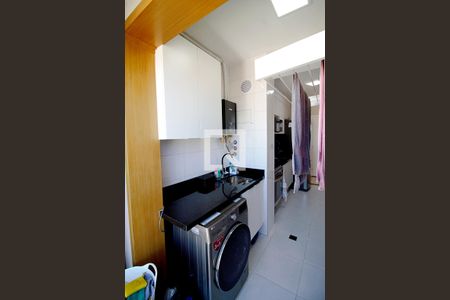 Apartamento para alugar com 56m², 2 quartos e 1 vagaÁrea de Serviço