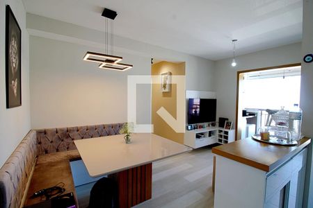 Sala  de apartamento para alugar com 2 quartos, 56m² em Vila Andrade, São Paulo