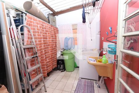 Casa à venda com 250m², 1 quarto e 1 vaga Casa à venda com 250m², 1 quarto e 1 vagaLavanderia