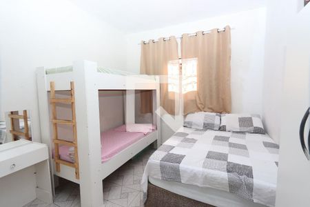 Casa à venda com 250m², 1 quarto e 1 vaga Casa à venda com 250m², 1 quarto e 1 vagaQuarto da edícula