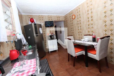 Casa à venda com 250m², 1 quarto e 1 vaga Casa à venda com 250m², 1 quarto e 1 vagaCozinha