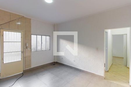 Sala/Cozinha de casa para alugar com 2 quartos, 60m² em Parque São Lucas, São Paulo