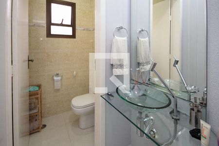 Casa à venda com 117m², 3 quartos e 2 vagas Casa à venda com 117m², 3 quartos e 2 vagasBanheiro