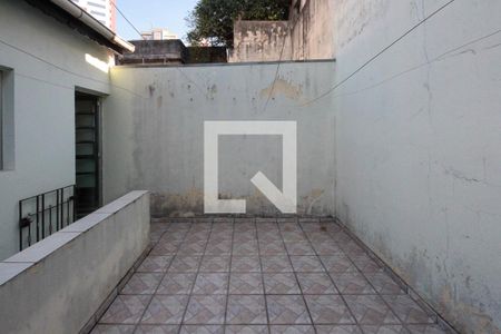 Casa à venda com 117m², 3 quartos e 2 vagas Casa à venda com 117m², 3 quartos e 2 vagasVaranda