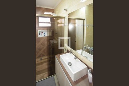 Casa à venda com 117m², 3 quartos e 2 vagas Casa à venda com 117m², 3 quartos e 2 vagasBanheiro do Quarto 1