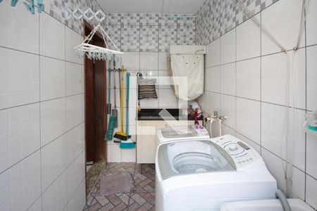 Casa à venda com 117m², 3 quartos e 2 vagas Casa à venda com 117m², 3 quartos e 2 vagasÁrea de Serviço