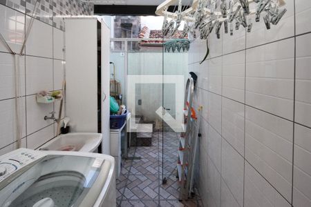 Casa à venda com 117m², 3 quartos e 2 vagas Casa à venda com 117m², 3 quartos e 2 vagasÁrea de Serviço