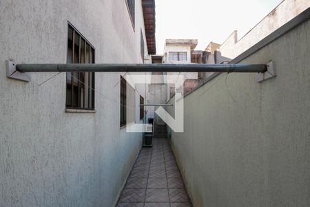 Casa à venda com 117m², 3 quartos e 2 vagas Casa à venda com 117m², 3 quartos e 2 vagasVaranda