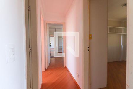 Corredor de apartamento para alugar com 3 quartos, 82m² em Boqueirão, Curitiba