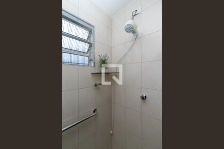 Casa à venda com 300m², 4 quartos e 3 vagas Casa à venda com 300m², 4 quartos e 3 vagasBanheiro 2