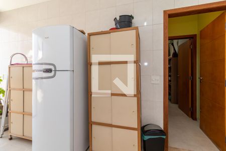 Casa à venda com 300m², 4 quartos e 3 vagas Casa à venda com 300m², 4 quartos e 3 vagasÁrea de Serviço