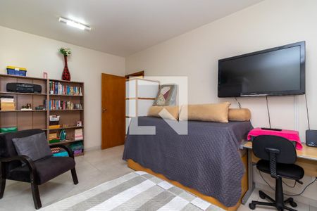 Casa à venda com 300m², 4 quartos e 3 vagas Casa à venda com 300m², 4 quartos e 3 vagasQuarto 4