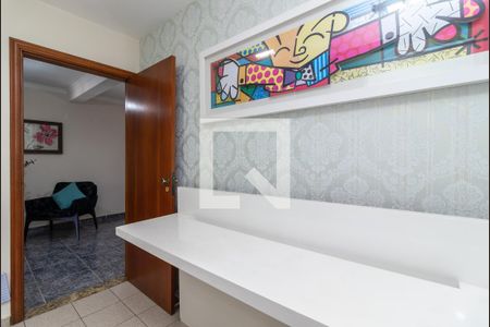 Casa à venda com 300m², 4 quartos e 3 vagas Casa à venda com 300m², 4 quartos e 3 vagasQuarto 3