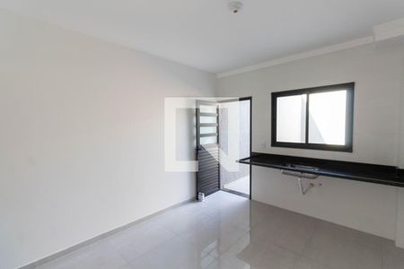 Casa para alugar com 140m², 3 quartos e 3 vagas Casa para alugar com 140m², 3 quartos e 3 vagasCozinha