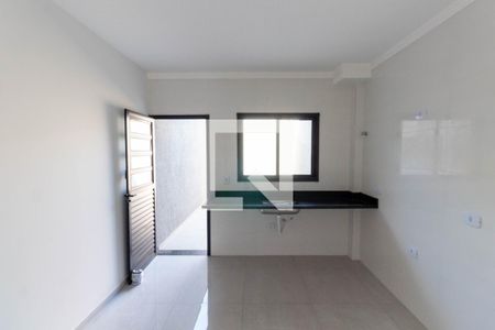 Casa para alugar com 140m², 3 quartos e 3 vagas Casa para alugar com 140m², 3 quartos e 3 vagasCozinha