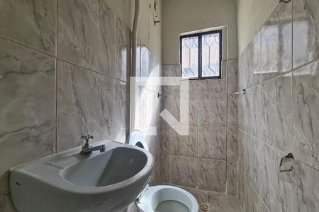 Casa de condomínio para alugar com 38m², 2 quartos e sem vagaBanheiro