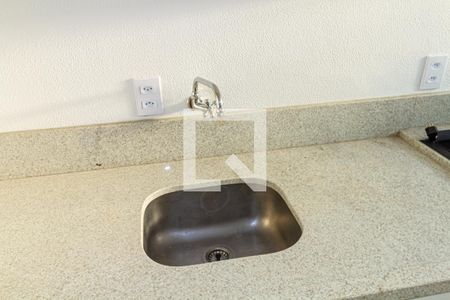 Cozinha de apartamento para alugar com 1 quarto, 32m² em Partenon, Porto Alegre