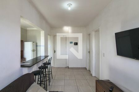 Sala de apartamento para alugar com 1 quarto, 45m² em Vila Tupi, Praia Grande