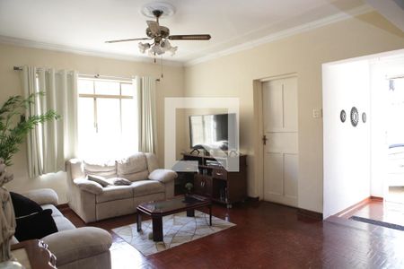 Casa à venda com 4 quartos, 290m² em Santa Paula, São Caetano do Sul