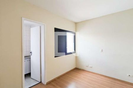 Quarto da suíte de apartamento à venda com 2 quartos, 70m² em Rudge Ramos, São Bernardo do Campo
