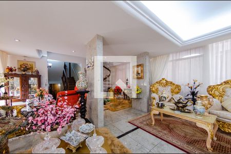 Sala de casa à venda com 4 quartos, 425m² em Santa Lúcia, Belo Horizonte