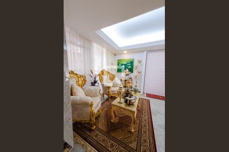 Sala de casa à venda com 4 quartos, 425m² em Santa Lúcia, Belo Horizonte