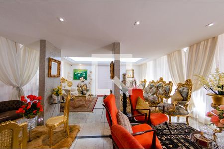 Sala de casa à venda com 4 quartos, 425m² em Santa Lúcia, Belo Horizonte