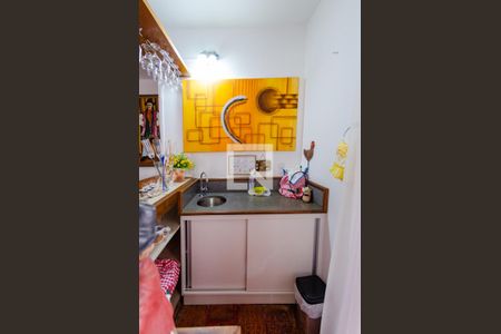 Casa à venda com 425m², 4 quartos e 4 vagas Casa à venda com 425m², 4 quartos e 4 vagasSala 2