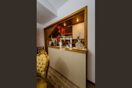 Casa à venda com 425m², 4 quartos e 4 vagas Casa à venda com 425m², 4 quartos e 4 vagasSala de jantar