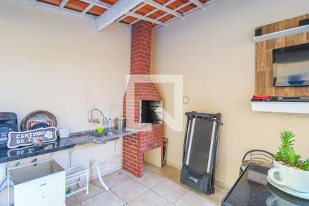 Casa à venda com 260m², 2 quartos e 2 vagasQuintal