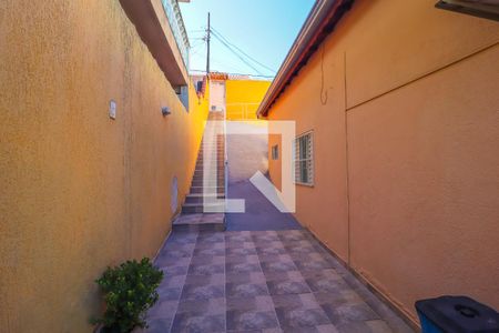 Casa à venda com 260m², 2 quartos e 2 vagasQuintal