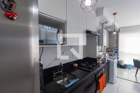 Cozinha de apartamento à venda com 2 quartos, 57m² em Vila Yara, Osasco